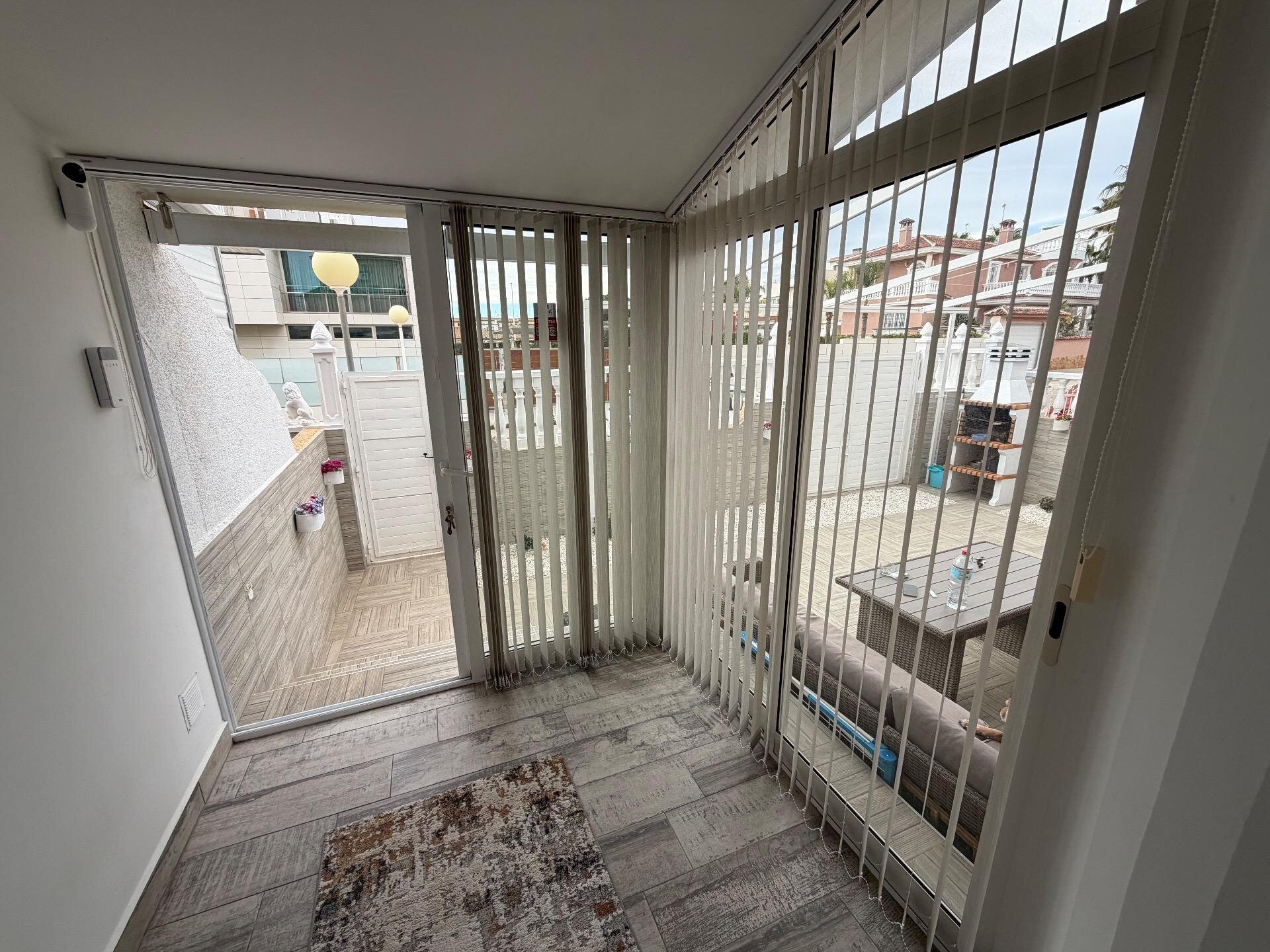 Dom z 4 Sypialniami w La Zenia, Orihuela Costa - Image 13
