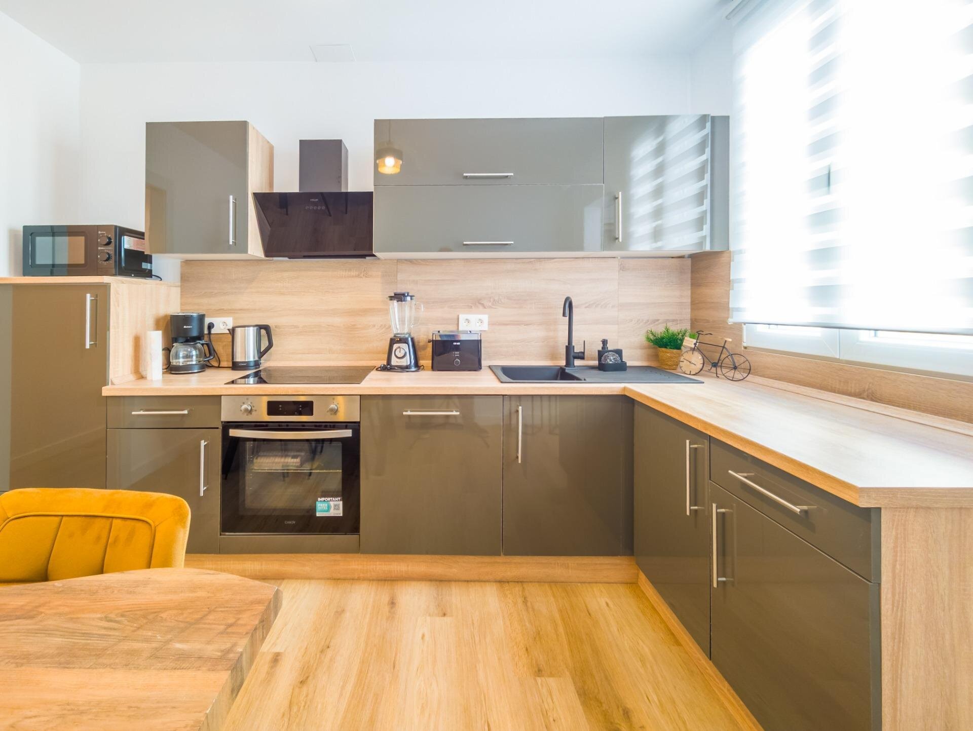 3-Bedroom Apartment in Estacion de Autobuses, Torrevieja - Image 6