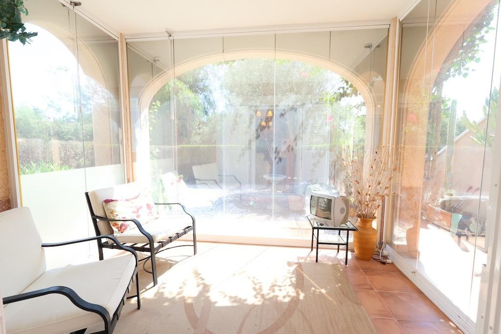 Bungalow" → "Bungalow de 2 Chambres à Punta Prima, Orihue... - Image 4