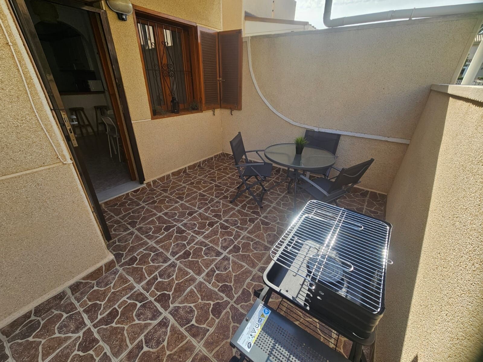 2-Bedroom Apartment in Playa Flamenca, Orihuela Costa - Image 16