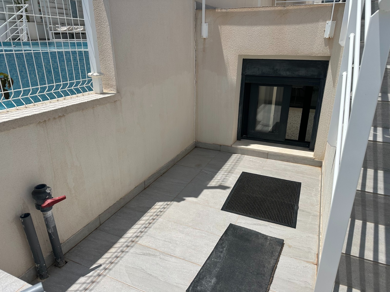 5-Bedroom Villa in Pueblo, San Miguel de Salinas - Image 17