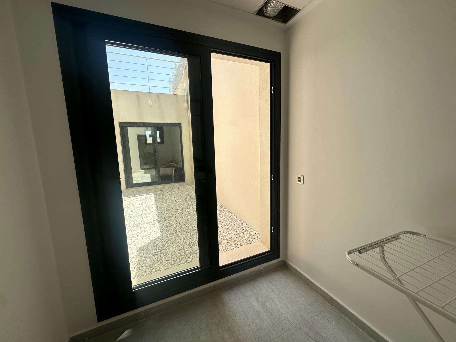 5-Bedroom Villa in Pueblo, San Miguel de Salinas - Image 33