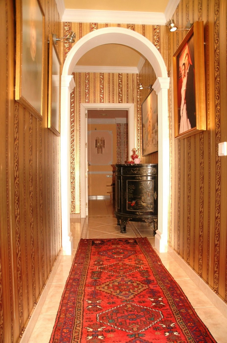 5-Bedroom Detached House in  Calpe - Image 14