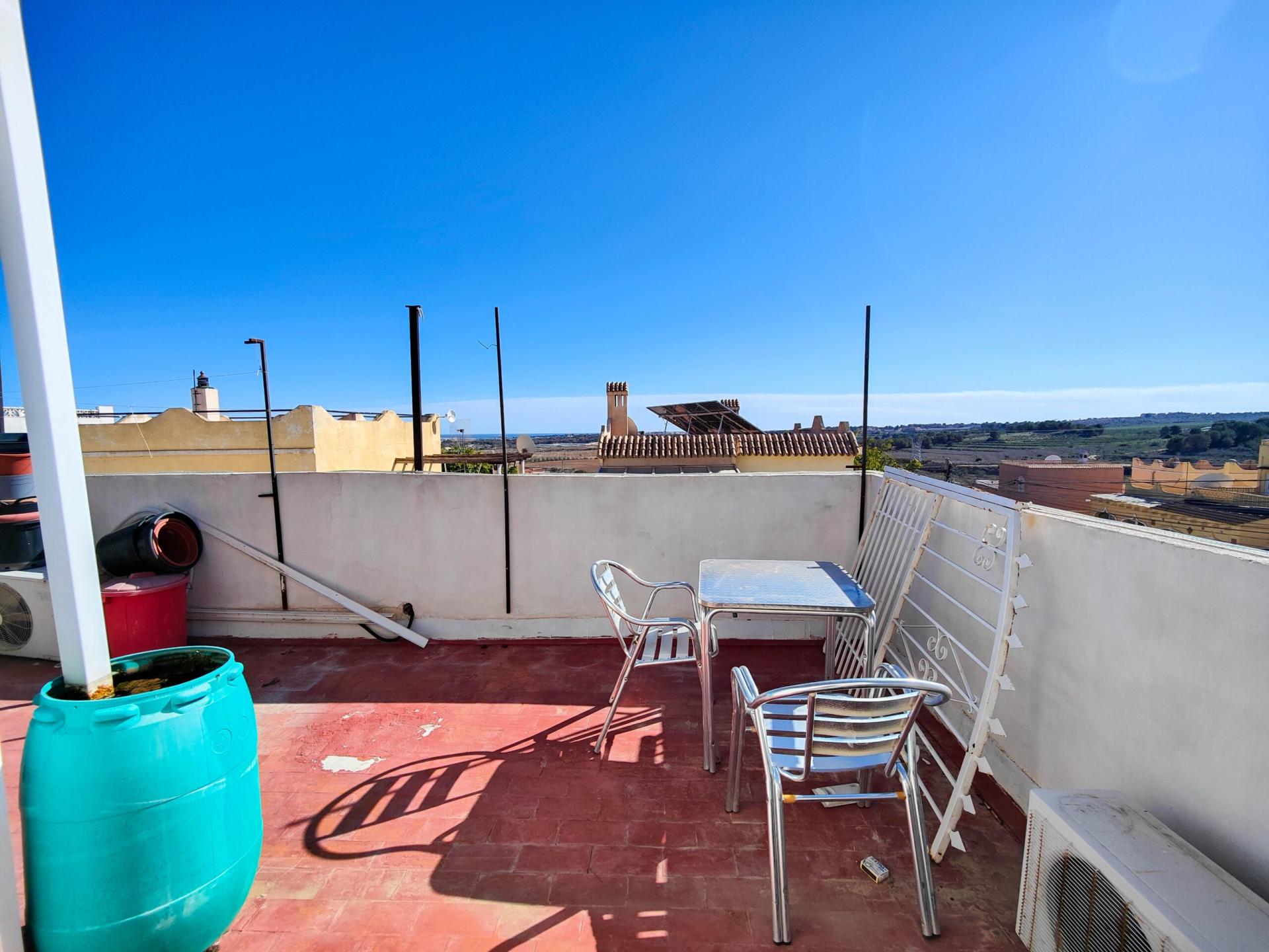 4-Bedroom House in San Miguel de Salinas - Image 43