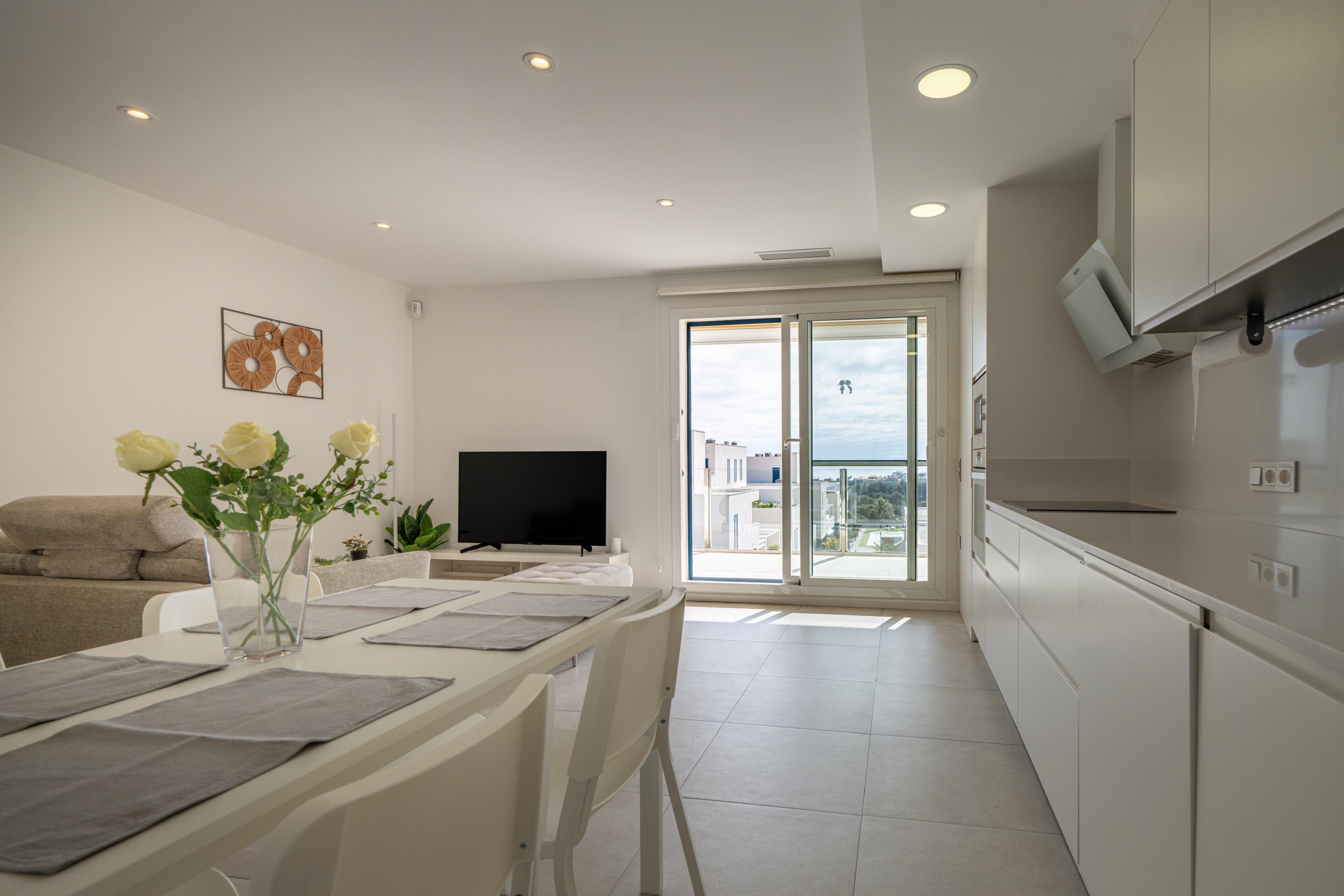 1-Bedroom Apartment in Playa Flamenca, Orihuela Costa - Image 3