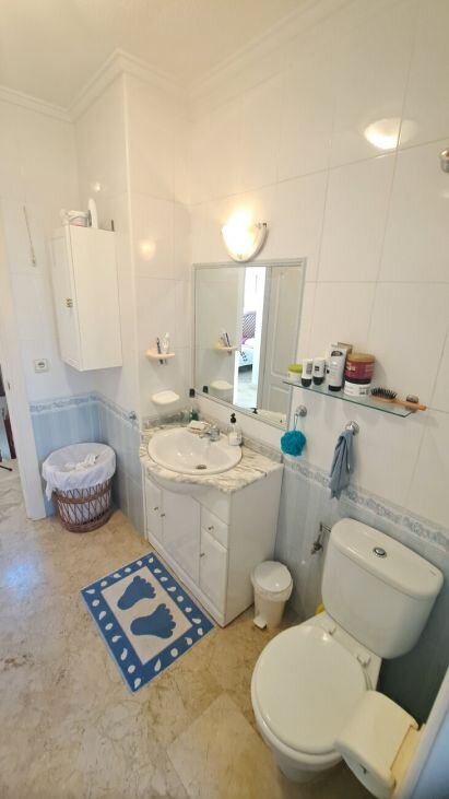 2-Bedroom House in Villamartín-las Filipinas, Orihuela Costa - Image 26