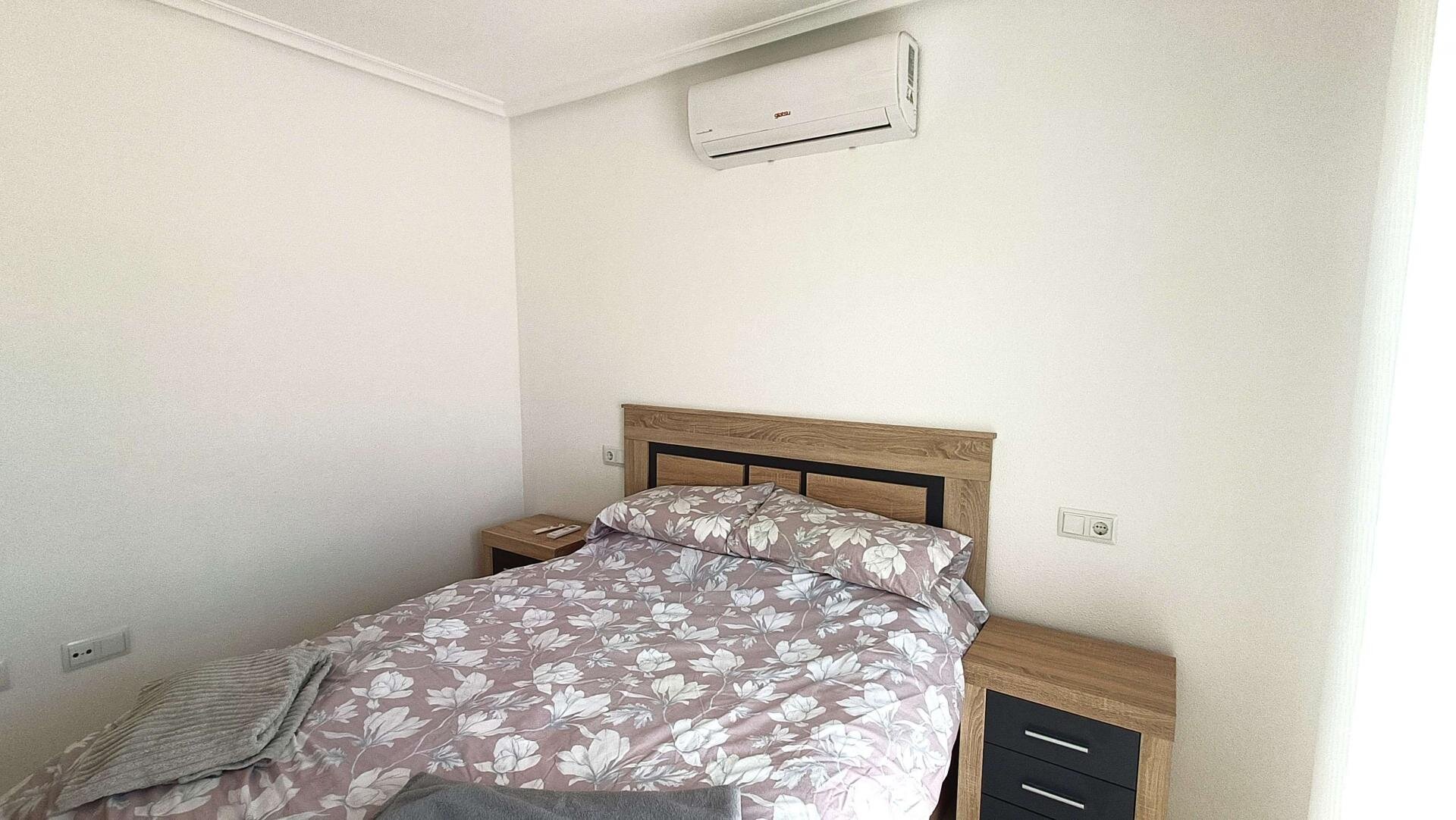 Appartement met 2 Slaapkamers in Comunidad Valenciana, Algorfa - Image 12