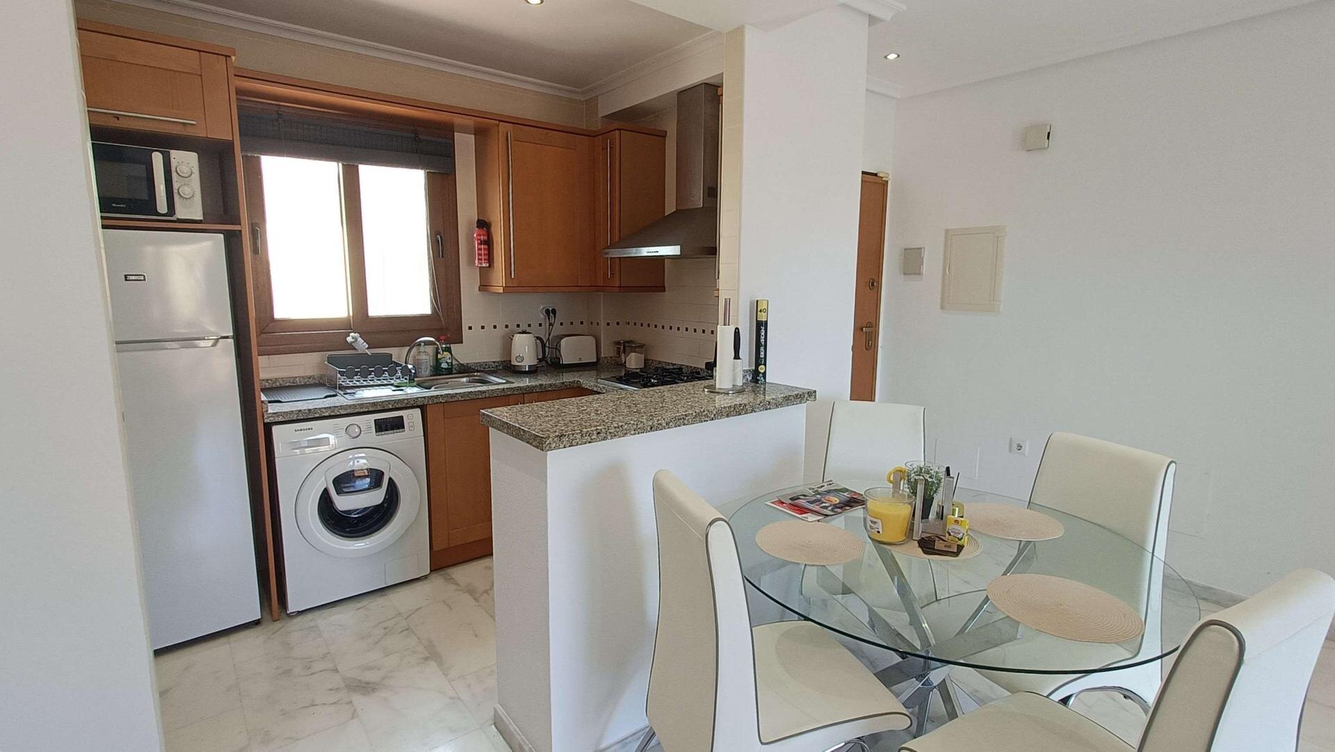 Appartement met 2 Slaapkamers in Comunidad Valenciana, Algorfa - Image 8
