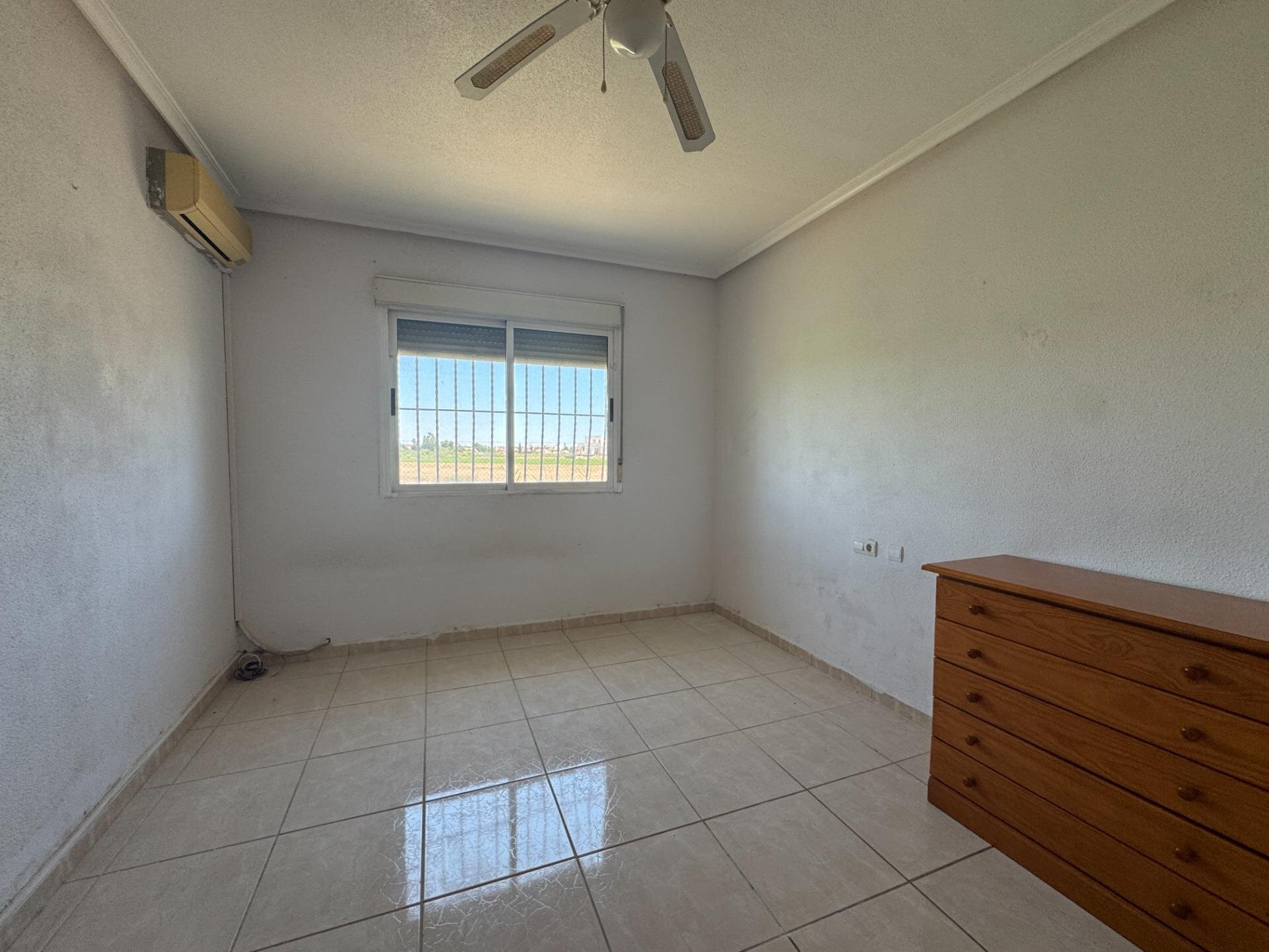 4-Bedroom Country House in Dolores - Image 20