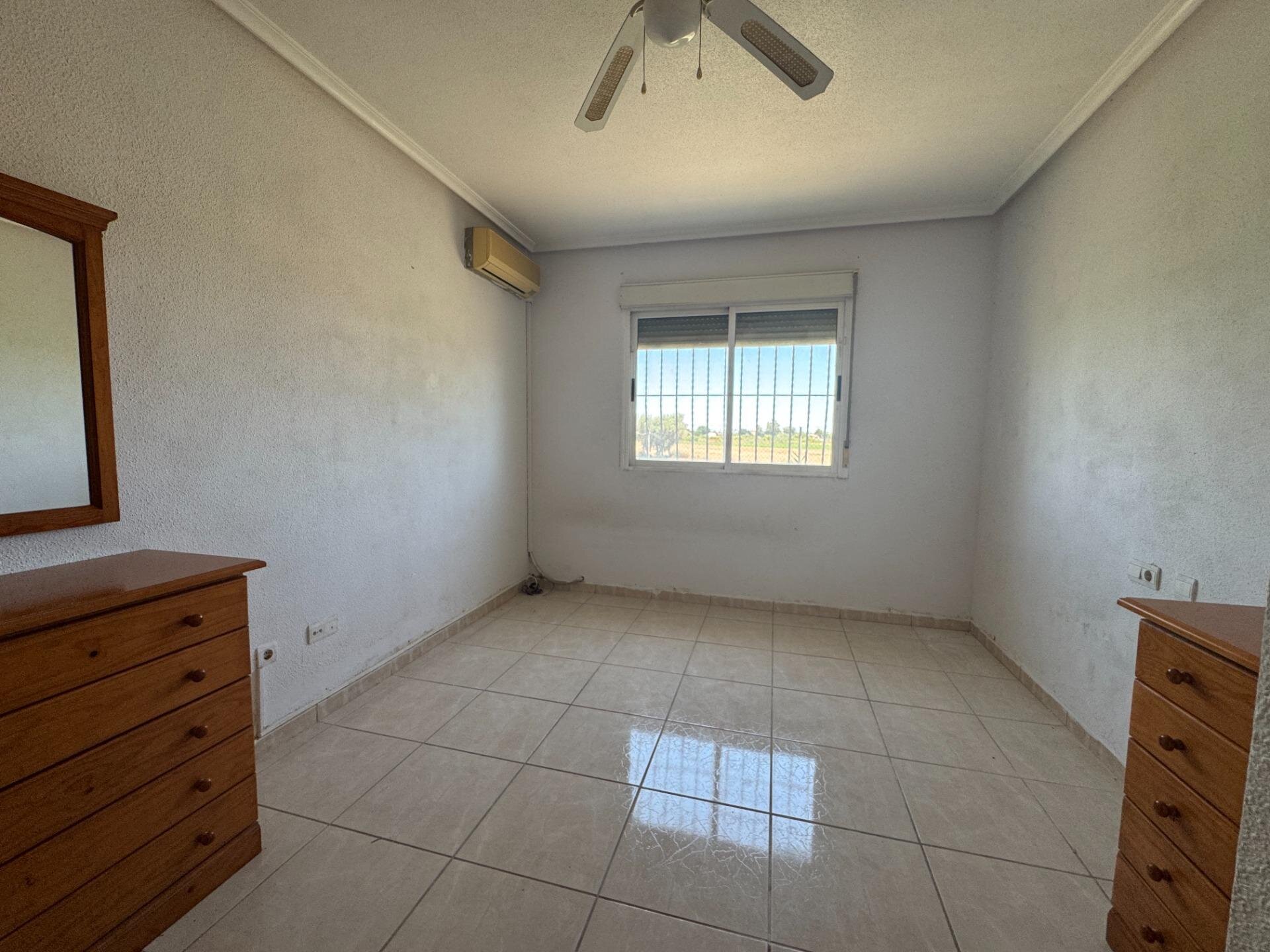 4-Bedroom Country House in Dolores - Image 25