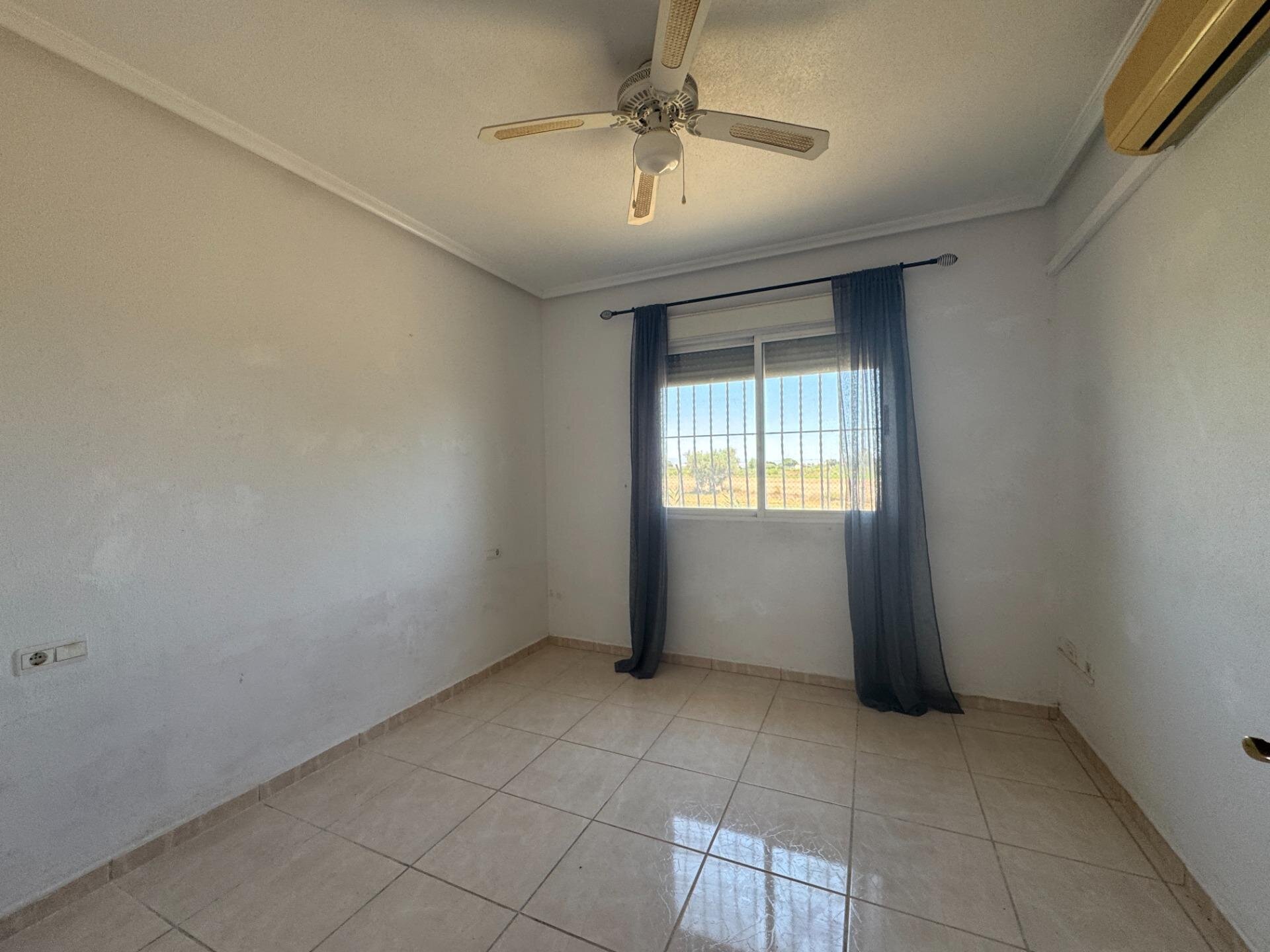 4-Bedroom Country House in Dolores - Image 29