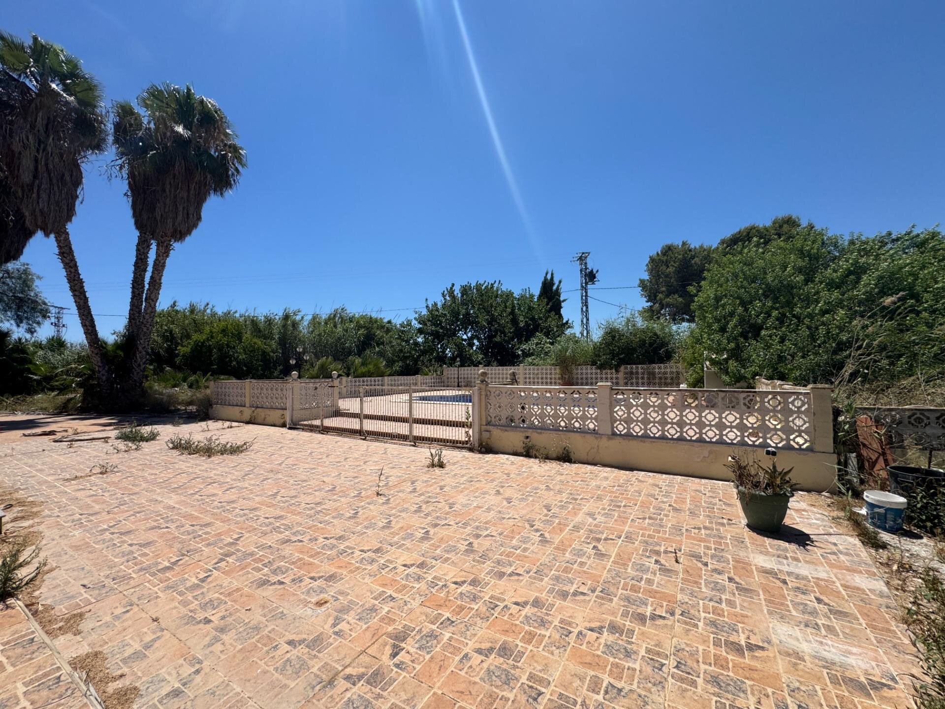 4-Bedroom Country House in Dolores - Image 46