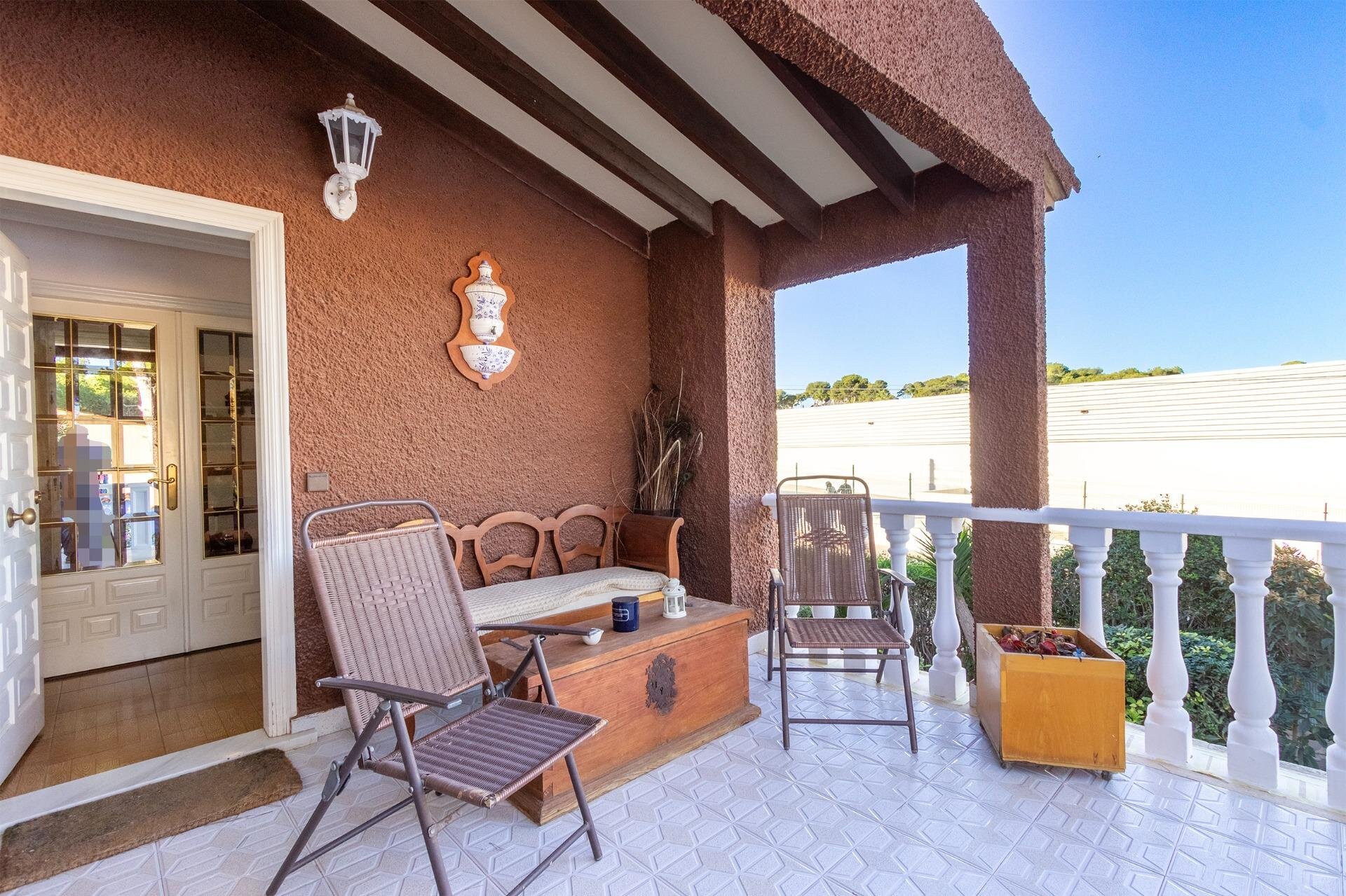 Villa de 4 Dormitorios en Los Balcones - Los Altos del Edén, Torrevieja - Image 2