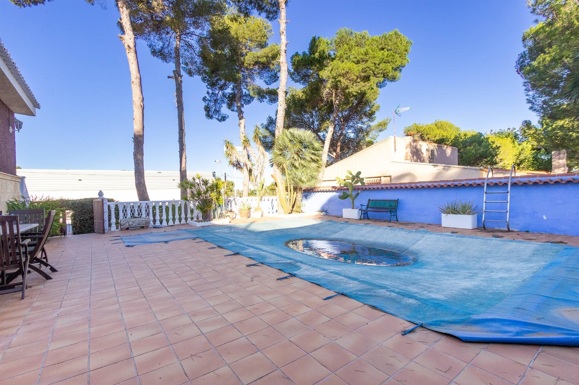 Villa de 4 Dormitorios en Los Balcones - Los Altos del Edén, Torrevieja - Image 6