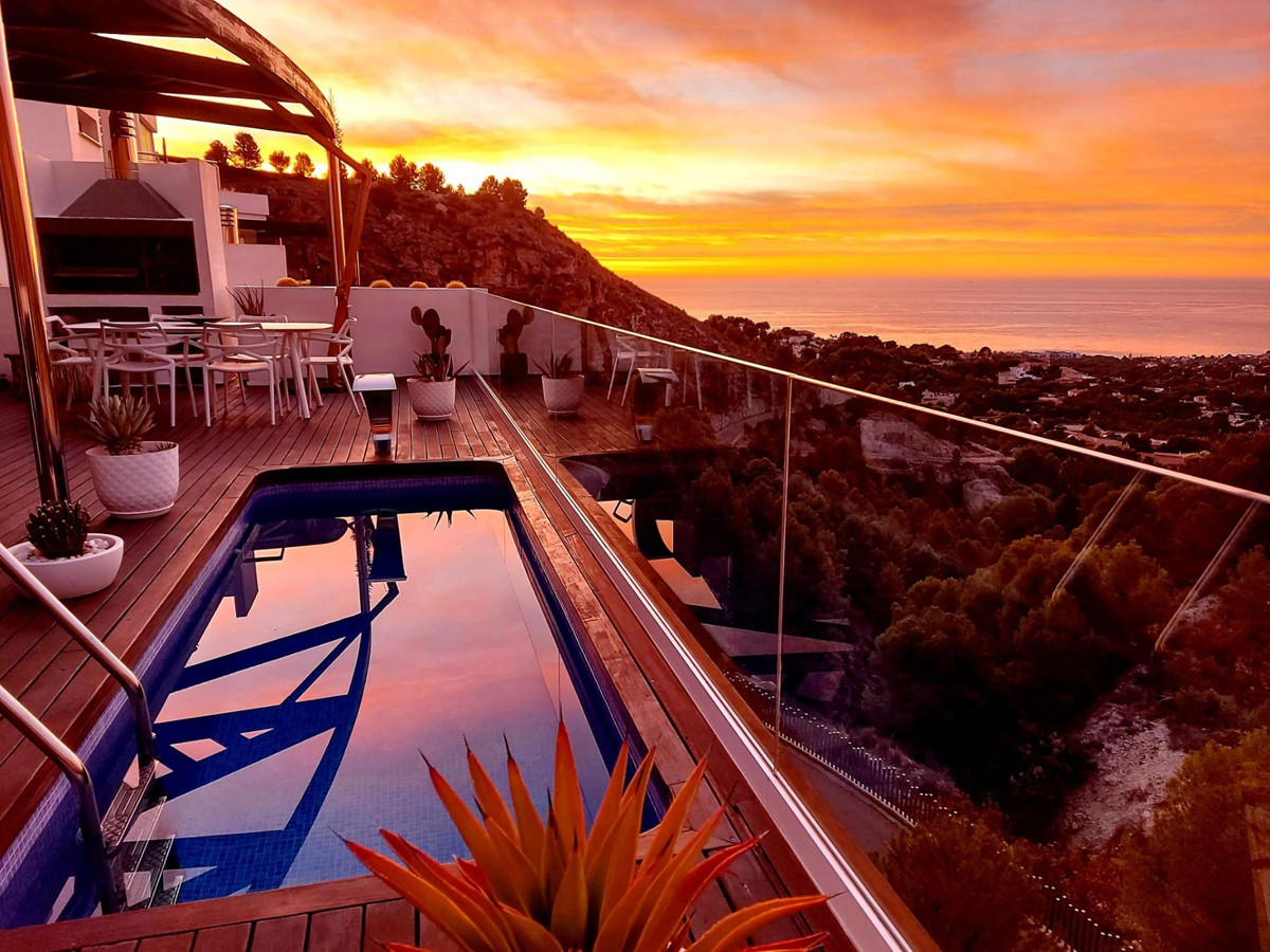 Bungalow" → "Bungalow de 4 Chambres à, Altea | Sunny Casa... - Image 8