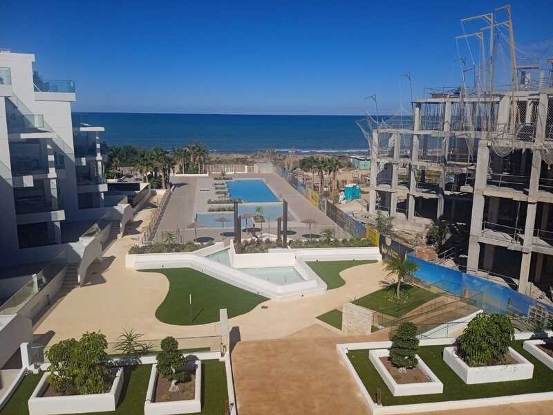 3-Bedroom Ground Floor Apartment in Denia - Image 7