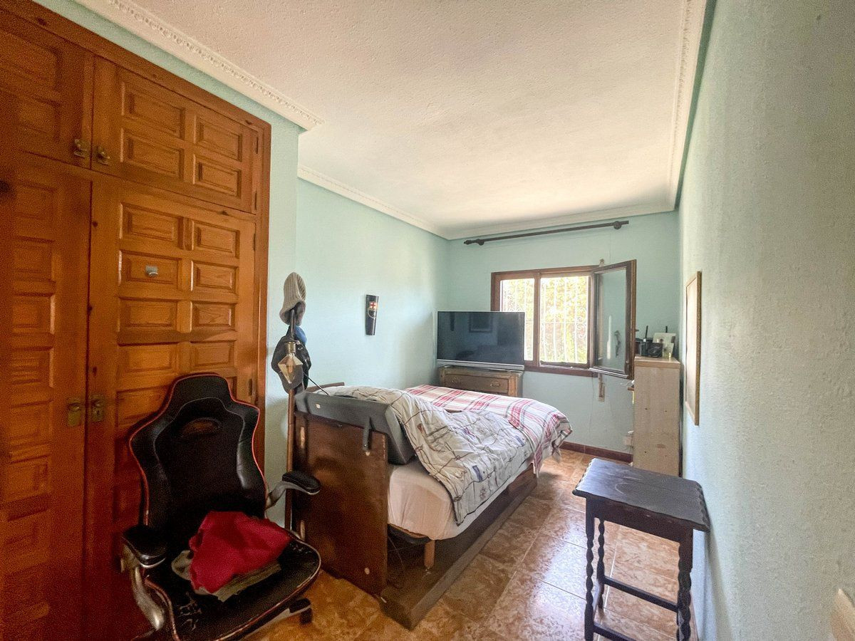 3-Bedroom Detached House in  Calpe | Sunny Casas - Costa ... - Image 15