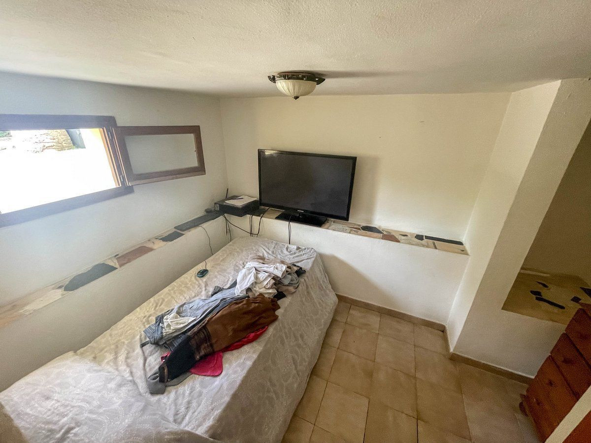 3-Bedroom Detached House in  Calpe | Sunny Casas - Costa ... - Image 24