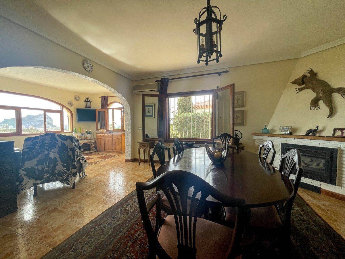 3-Bedroom Detached House in  Calpe | Sunny Casas - Costa ... - Image 9