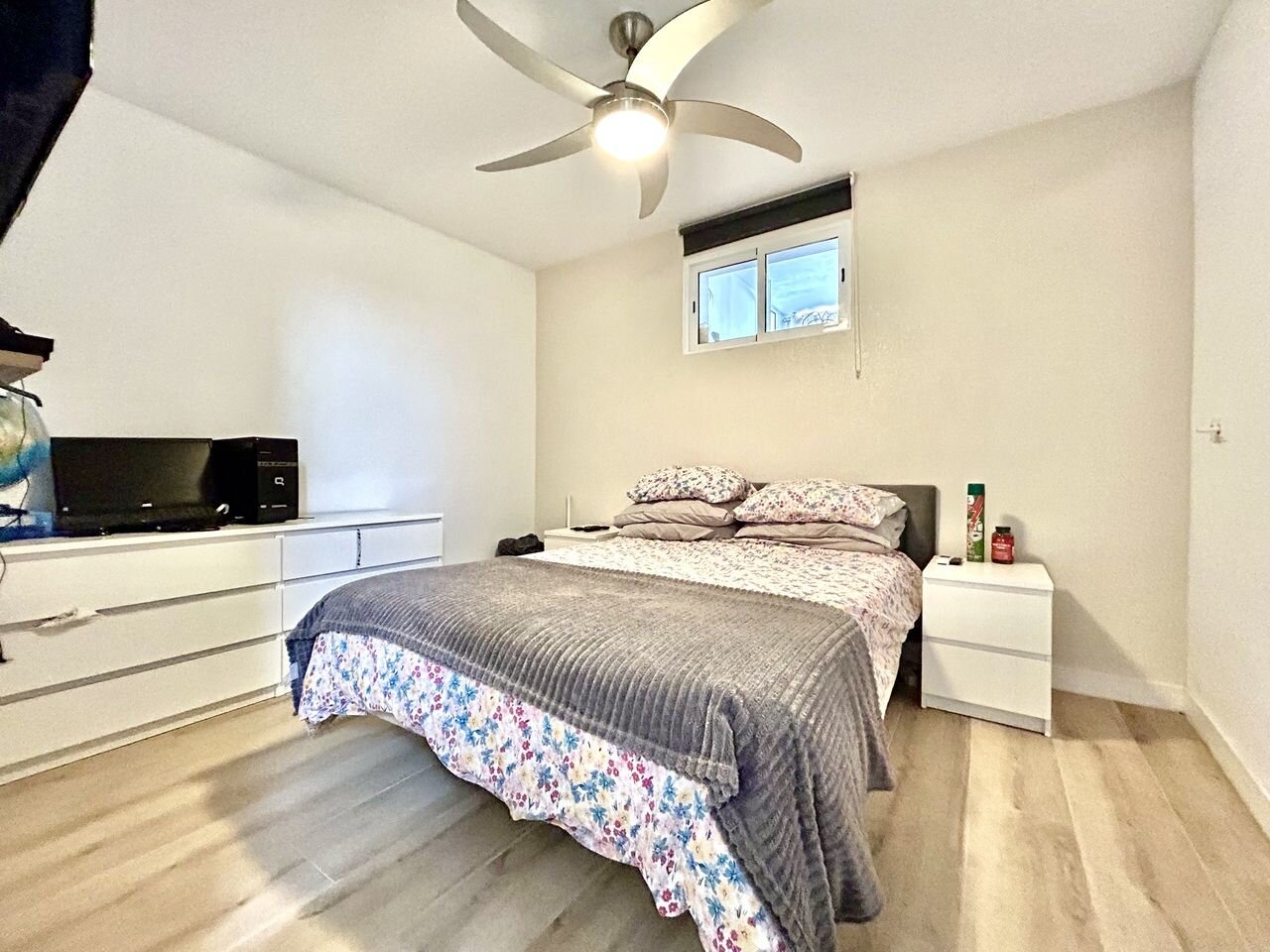 8-Bedroom Villa in Pueblo 8, Los Montesinos - Image 32