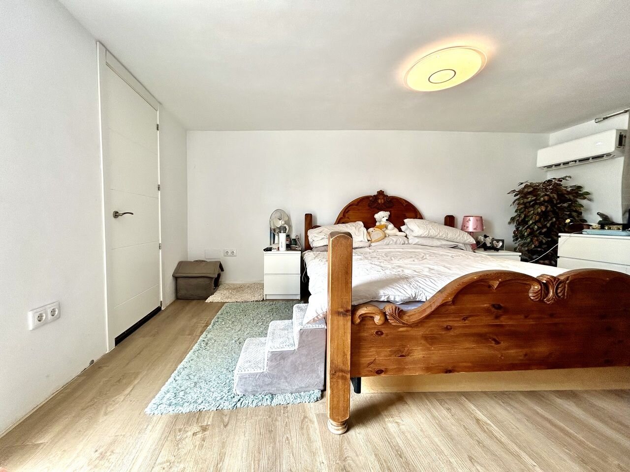 8-Bedroom Villa in Pueblo 8, Los Montesinos - Image 33