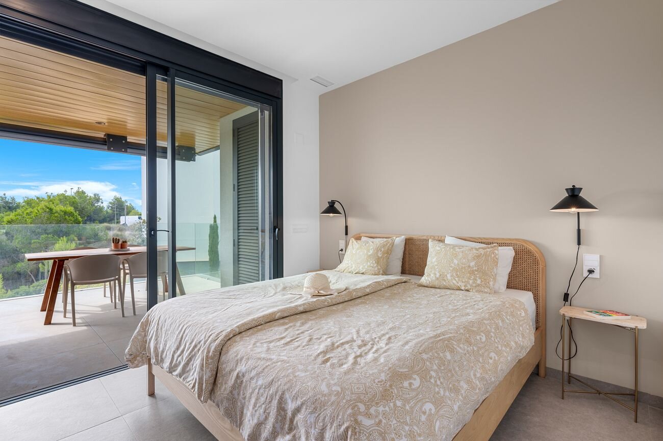2-Bedroom Apartment in Lomas de Cabo Roig, Orihuela Costa - Image 15