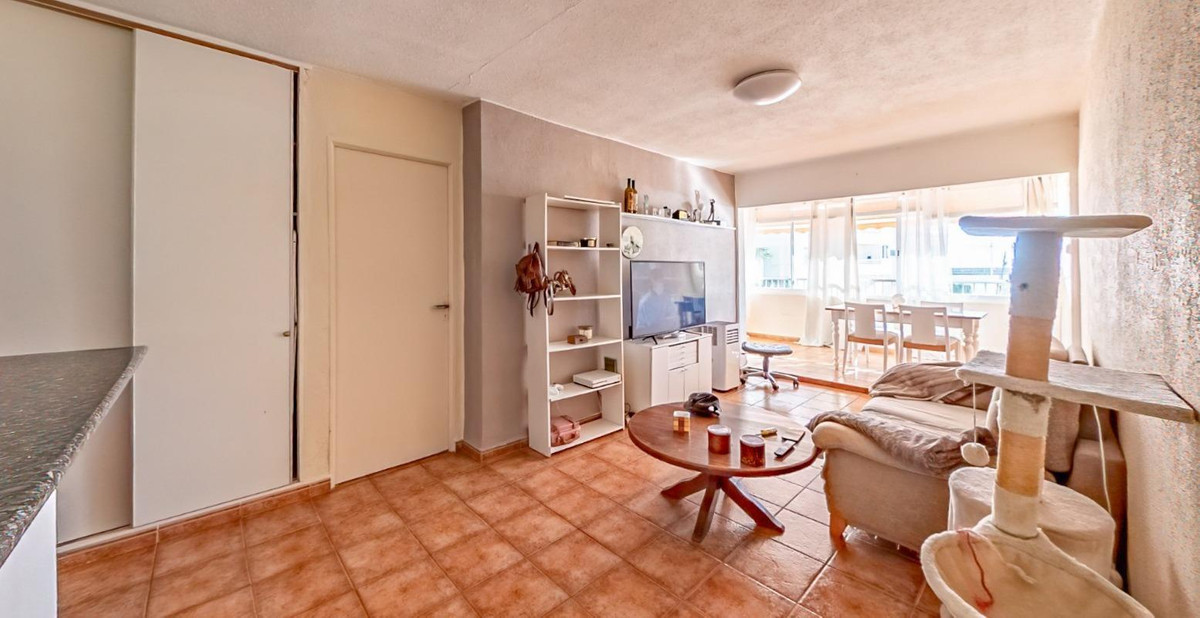 2-Bedroom Middle Floor Apartment in  Altea | Sunny Casas ... - Image 5