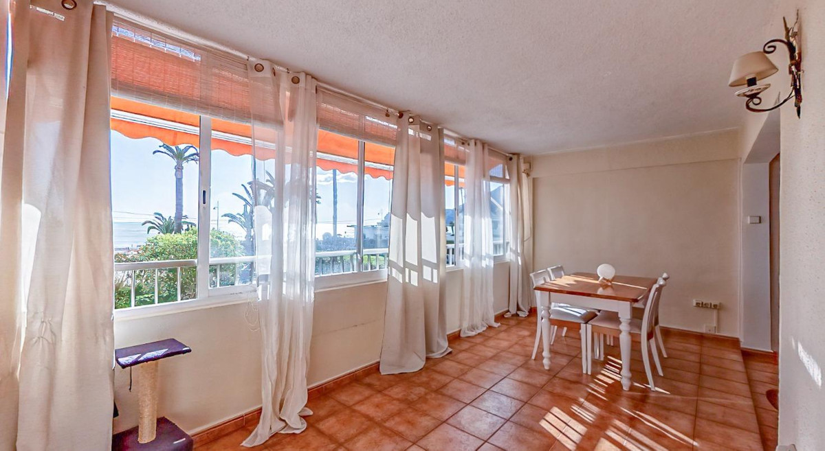 2-Bedroom Middle Floor Apartment in  Altea | Sunny Casas ... - Image 9