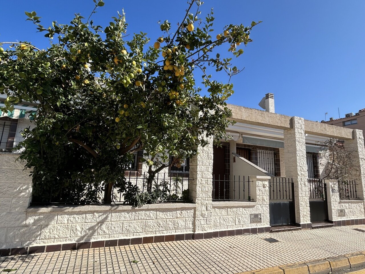 Maison de 4 Chambres à Torre de la Horadada, Pilar de la Horadada - Image 2