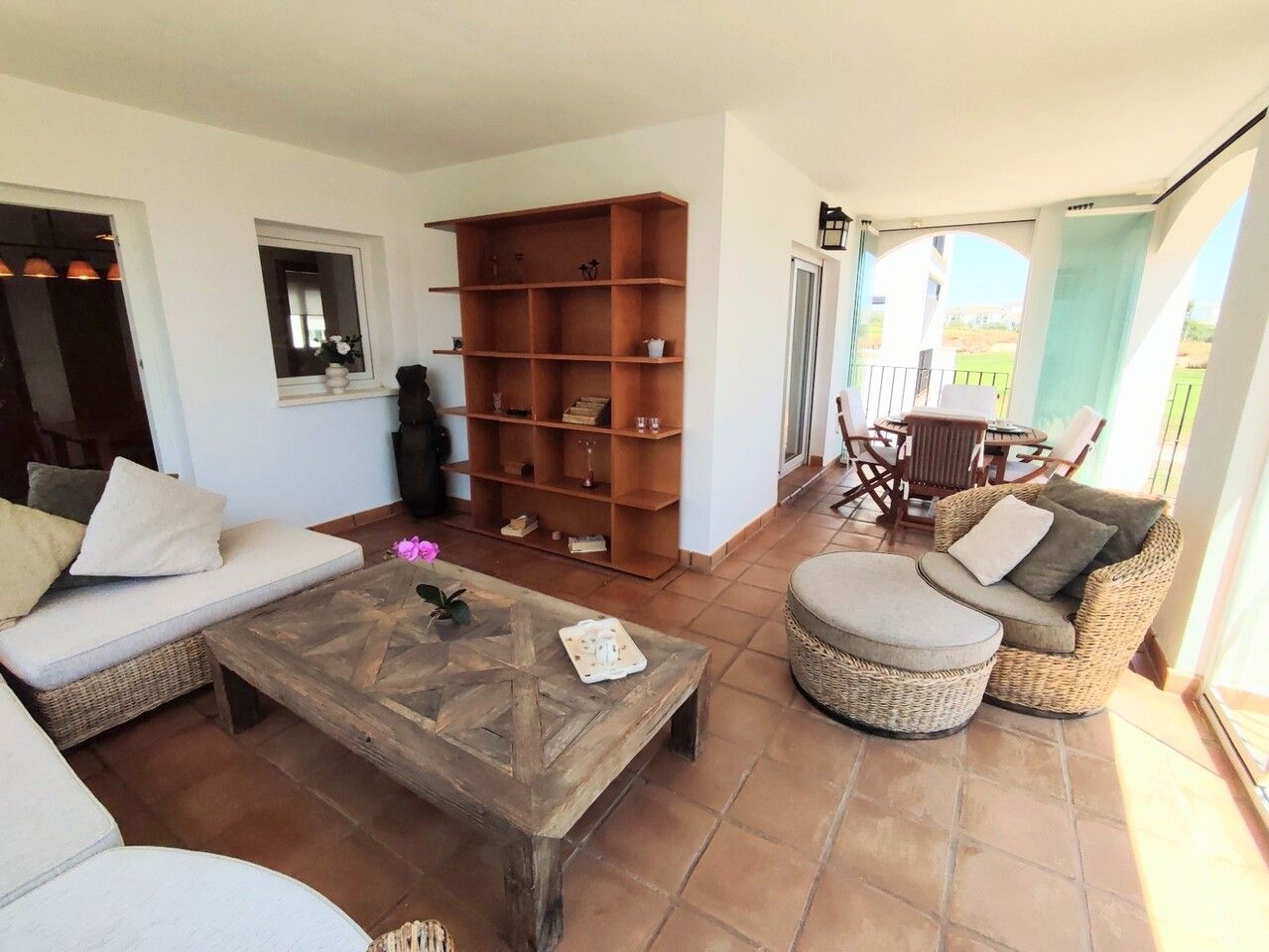 2-Bedroom Apartment in Sucina, Sucina - Image 25