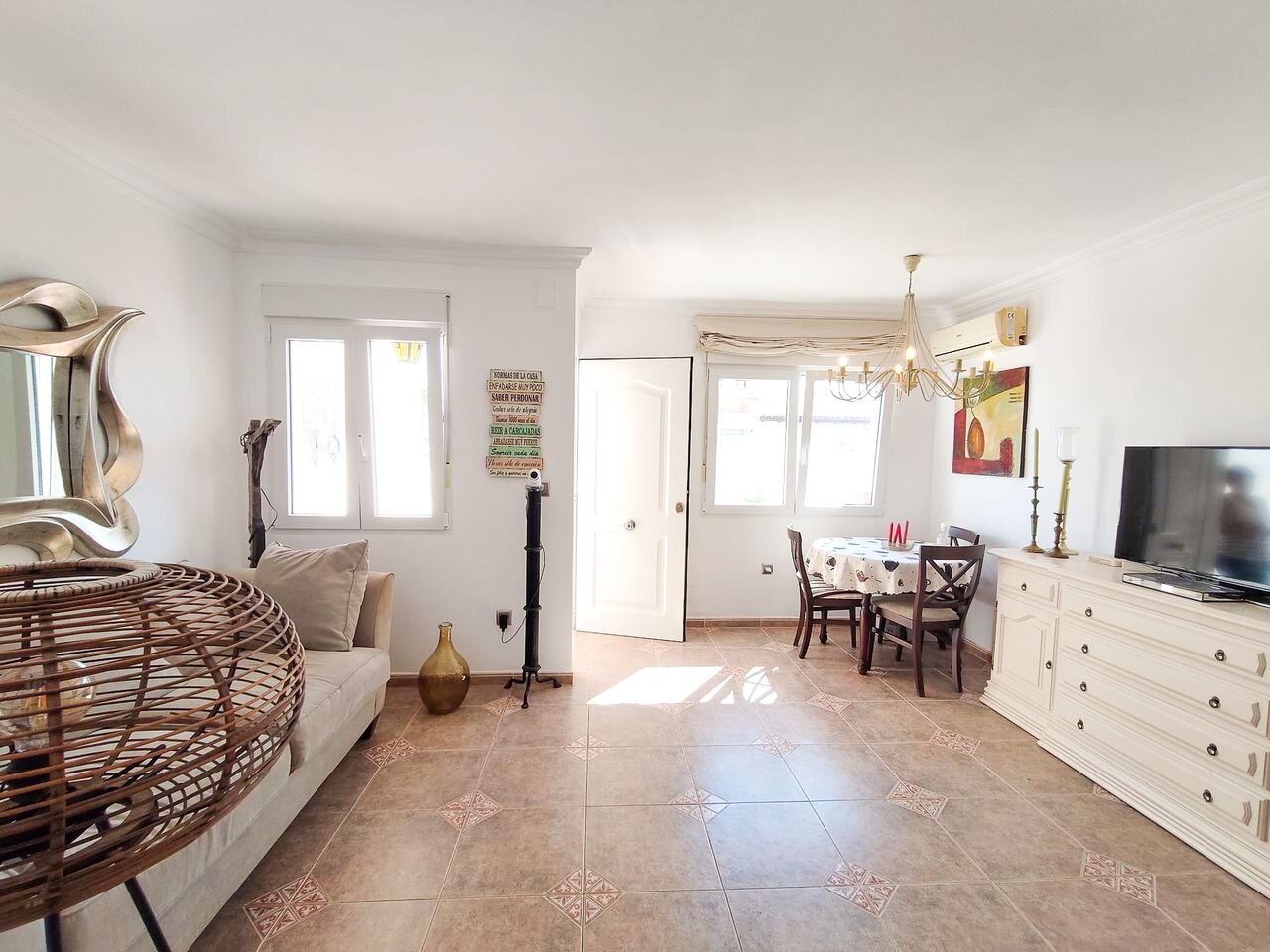 3-Bedroom House in Los Balcones - Los Altos del Edén, Torrevieja - Image 8