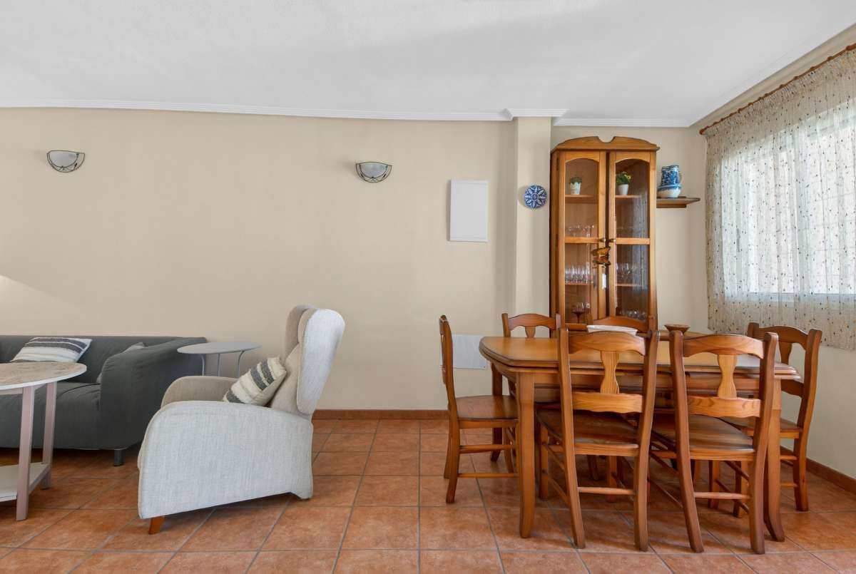 5-Bedroom Villa in Lo Pagan - Image 14