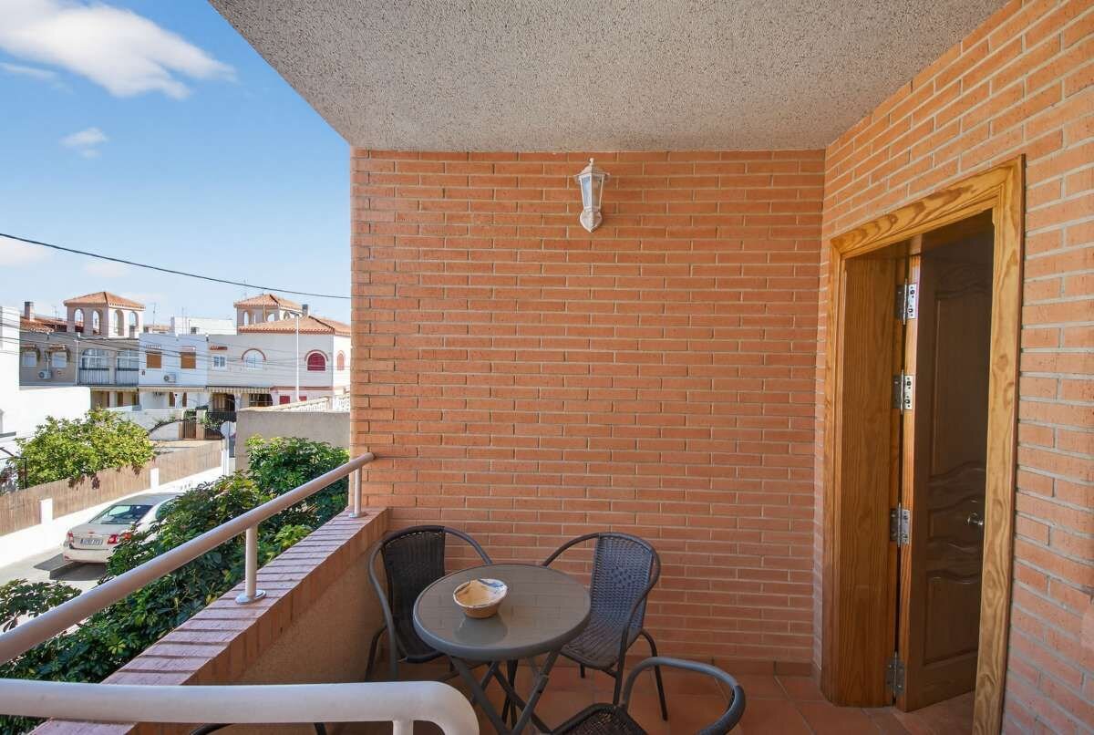 5-Bedroom Villa in Lo Pagan - Image 18