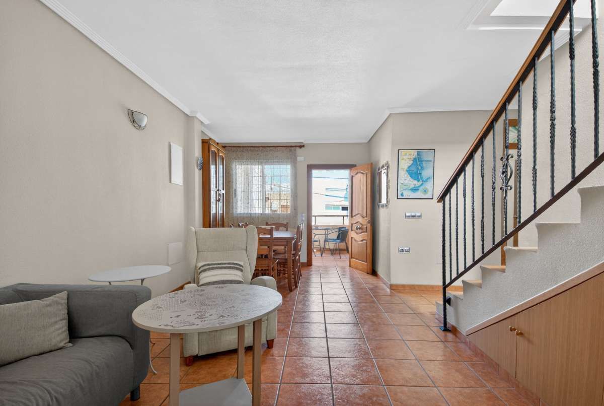 5-Bedroom Villa in Lo Pagan - Image 6