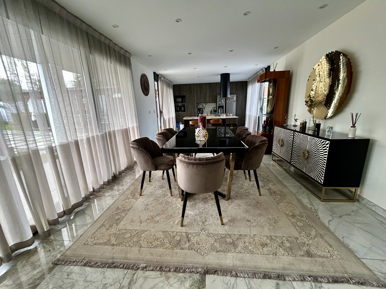 3-Bedroom Villa in La Siesta, Torrevieja - Image 11