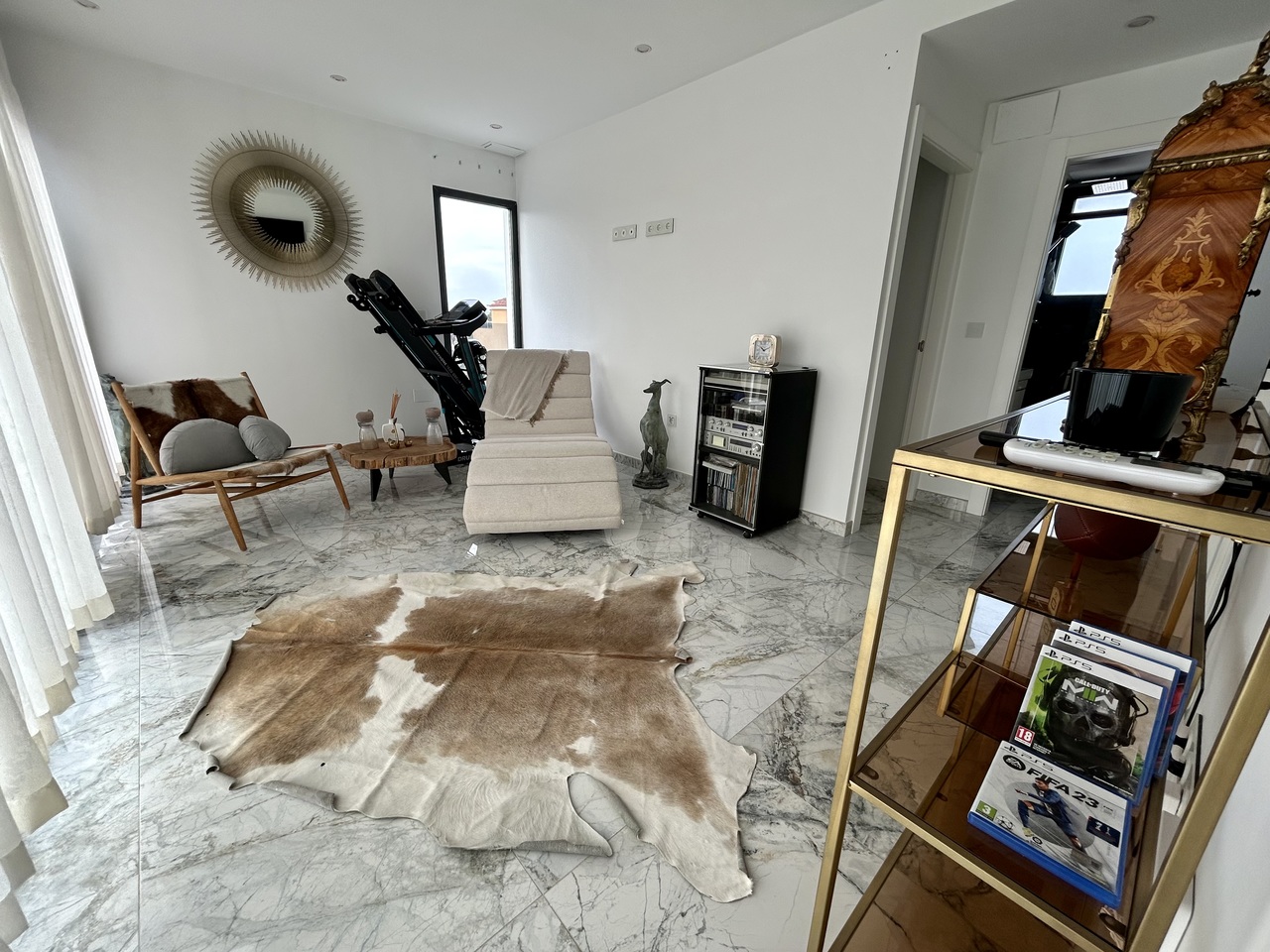 3-Bedroom Villa in La Siesta, Torrevieja - Image 33