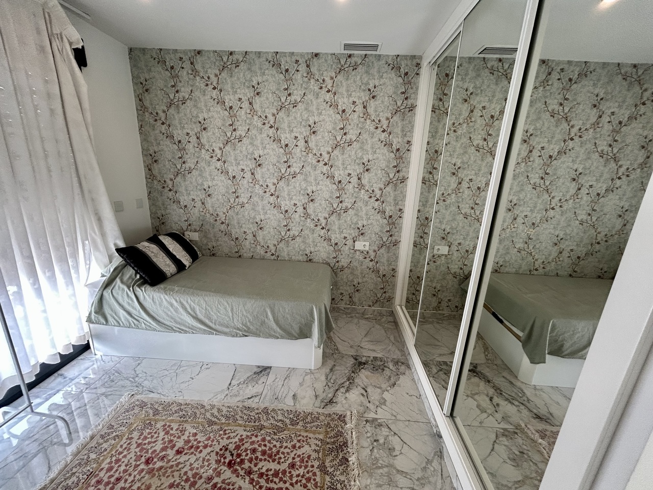 3-Bedroom Villa in La Siesta, Torrevieja - Image 34