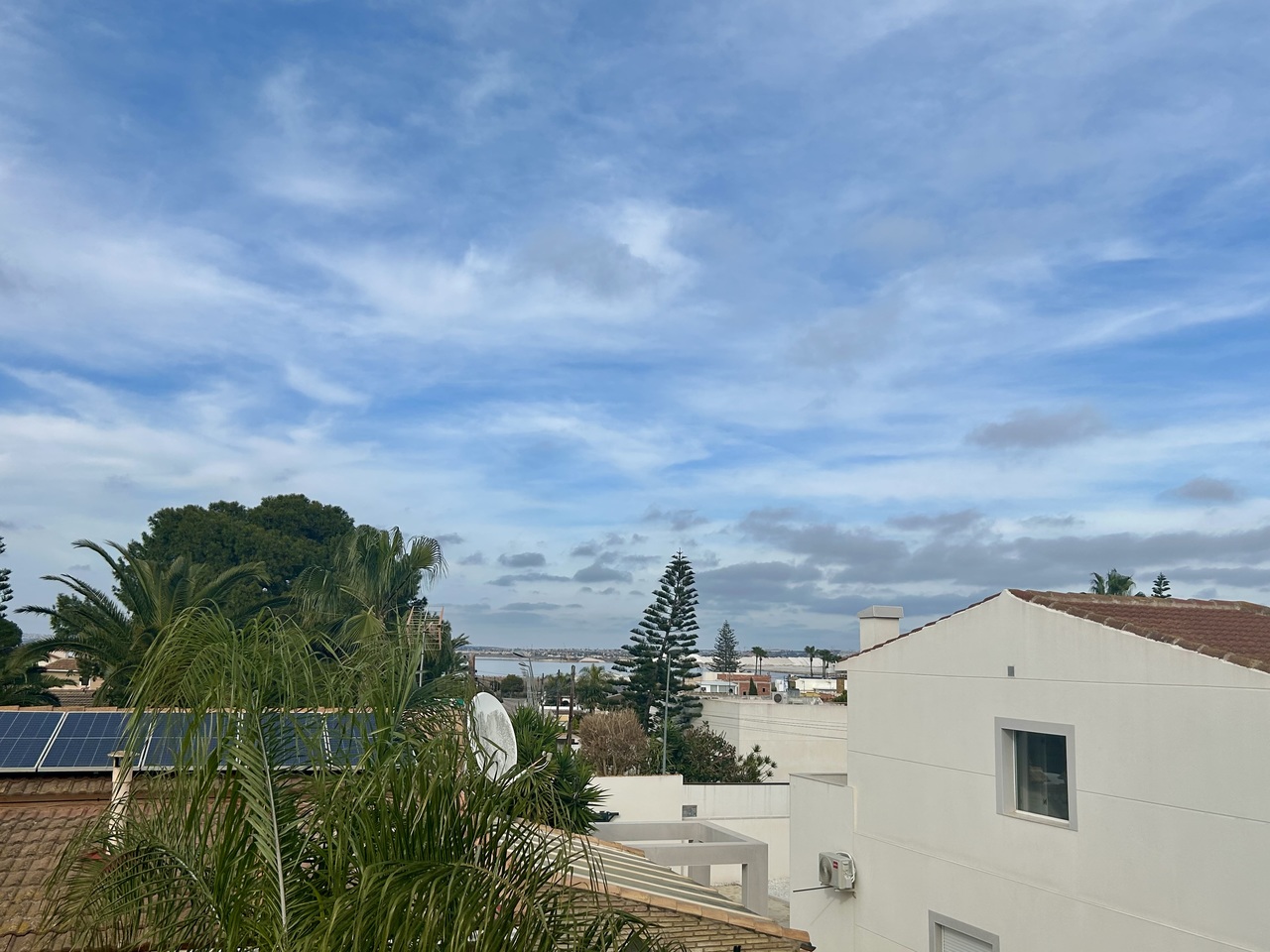 3-Bedroom Villa in La Siesta, Torrevieja - Image 43