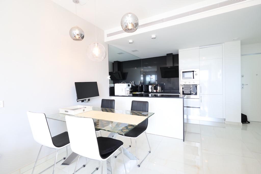 Appartement de 2 Chambres à Pau 8, Orihuela Costa - Image 9