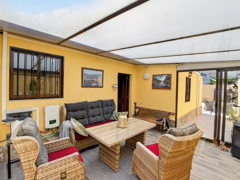 3-Zimmer Villa in Calas Blanca, Torrevieja - Image 9
