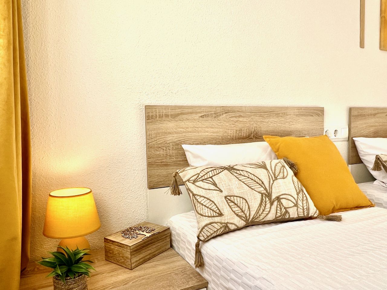 2-Bedroom Apartment in Roldán, Torre - Pacheco - Image 12