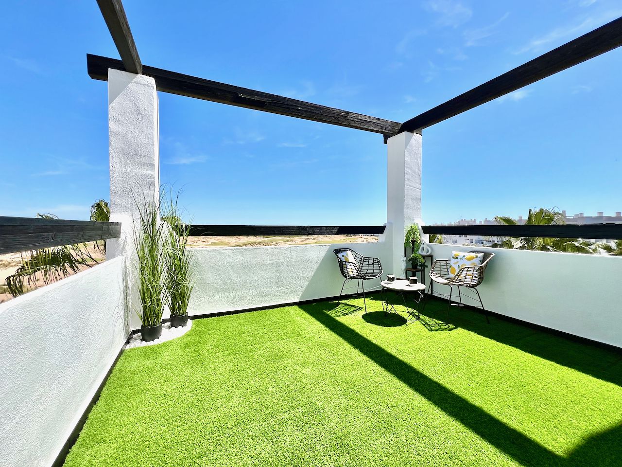 2-Bedroom Apartment in Roldán, Torre - Pacheco - Image 26