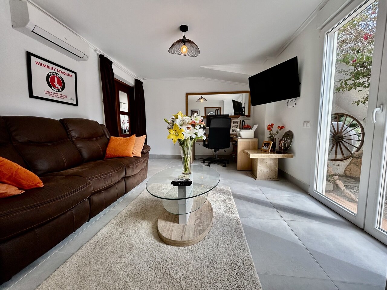 6-Bedroom Villa in Cabo Roig - Image 19
