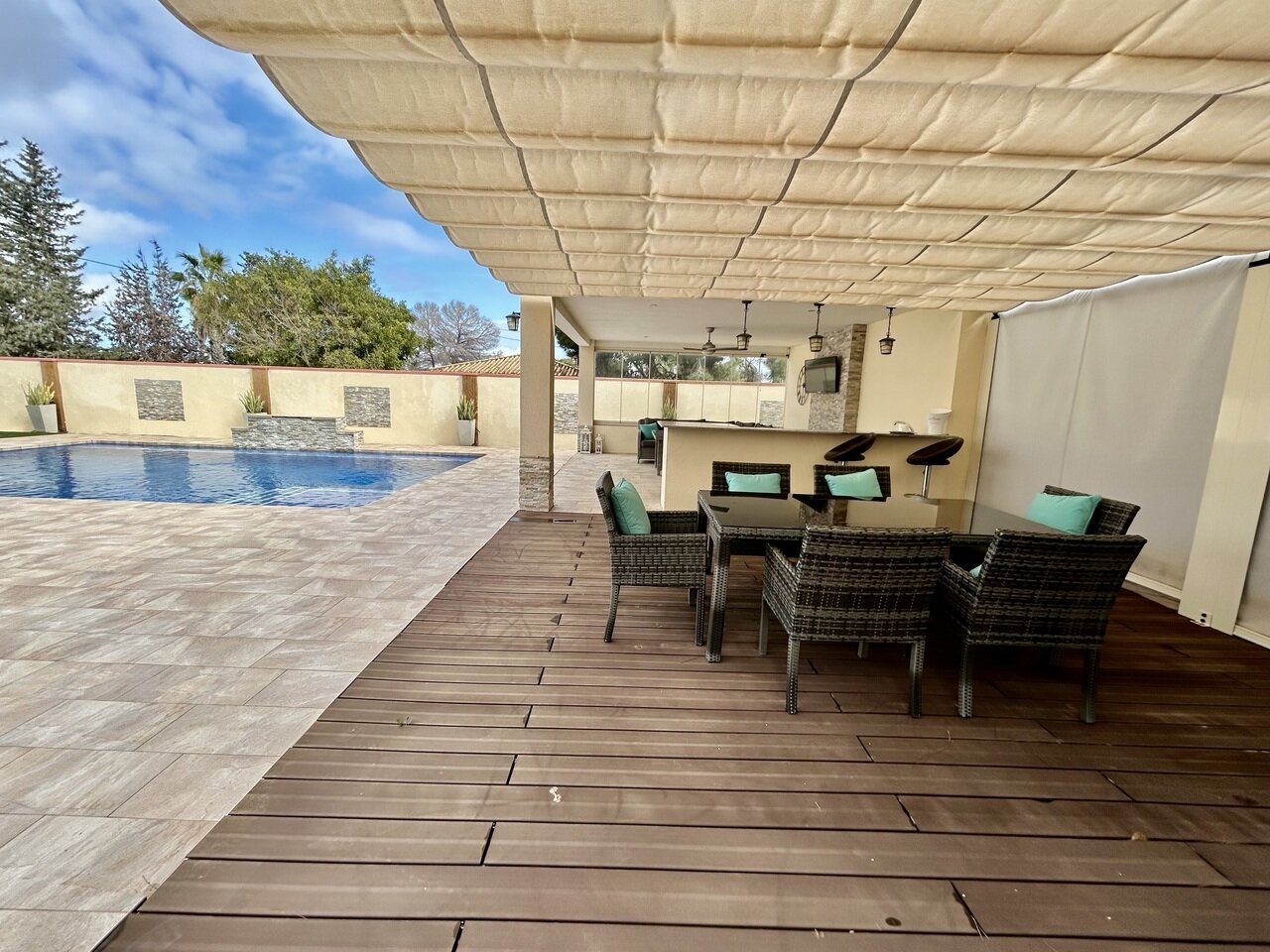 6-Bedroom Villa in Cabo Roig - Image 38