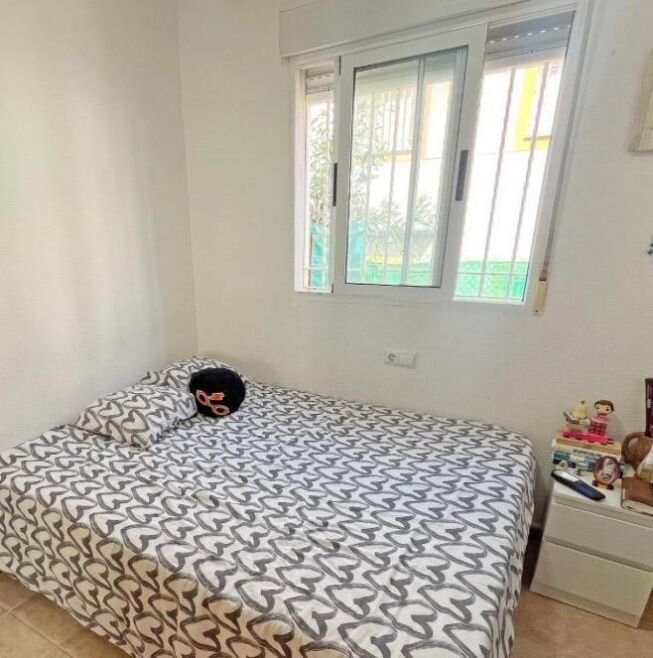 2-Bedroom House in El Edén - Los Estaños, Guardamar del Segura - Image 13