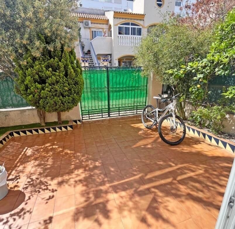 2-Bedroom House in El Edén - Los Estaños, Guardamar del Segura - Image 19
