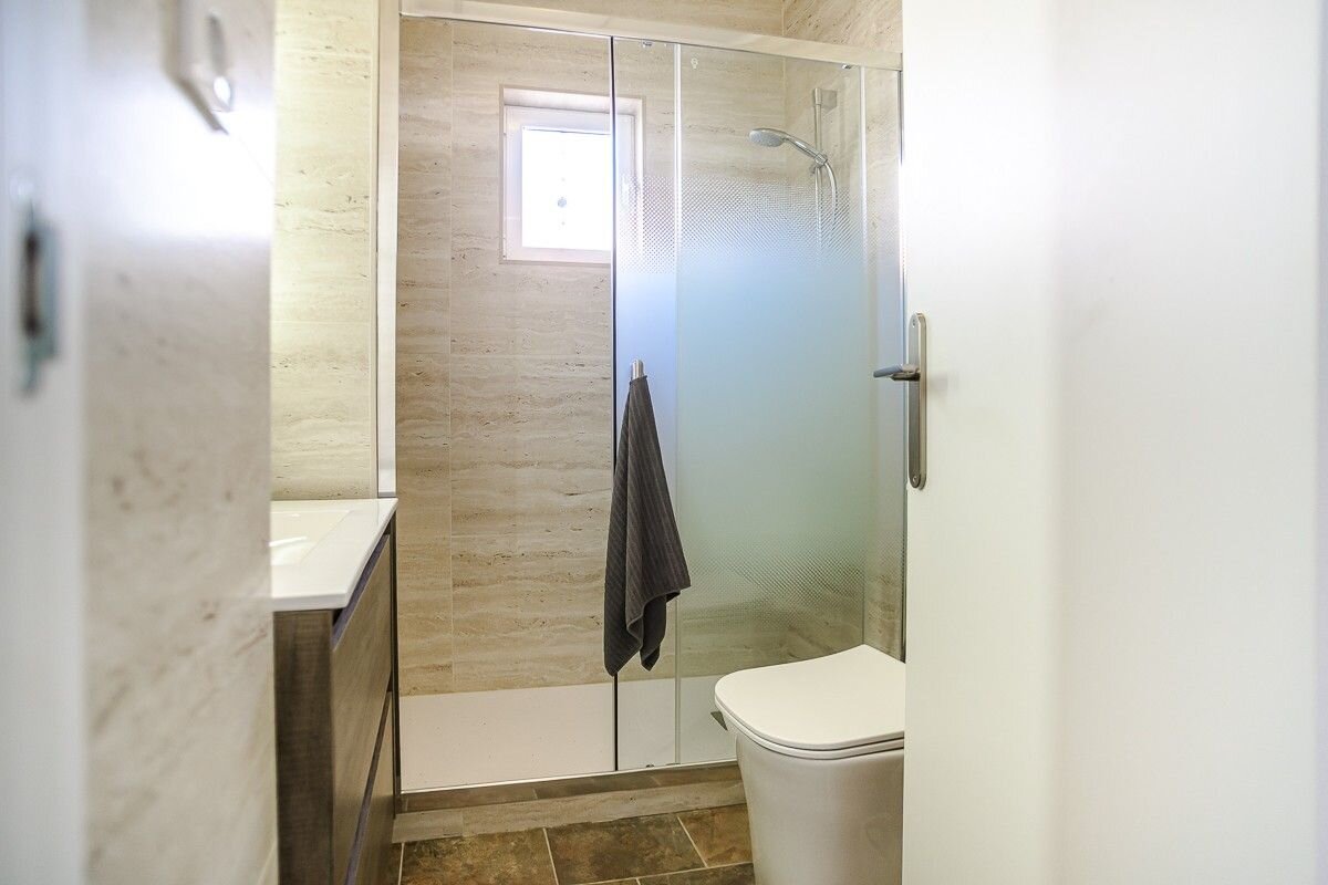 4-Bedroom Apartment in San Javier, San Javier - Image 11