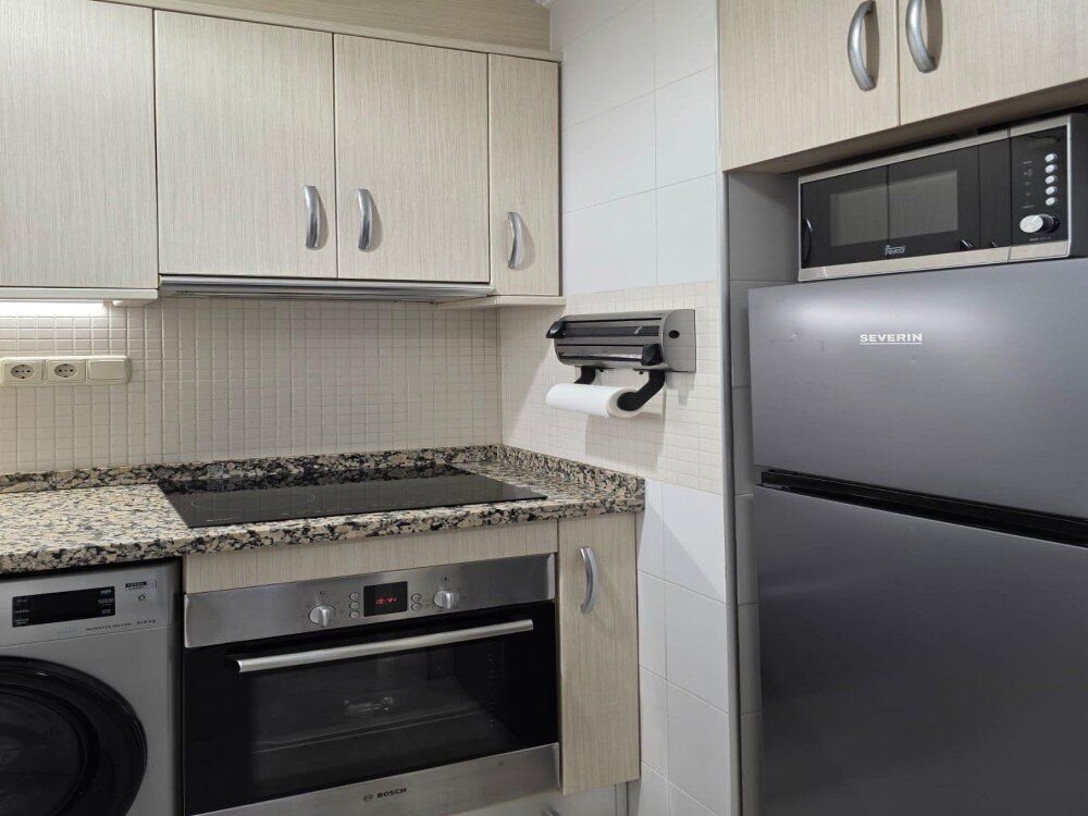 1-Bedroom Apartment in Estacion de Autobuses, Torrevieja - Image 7