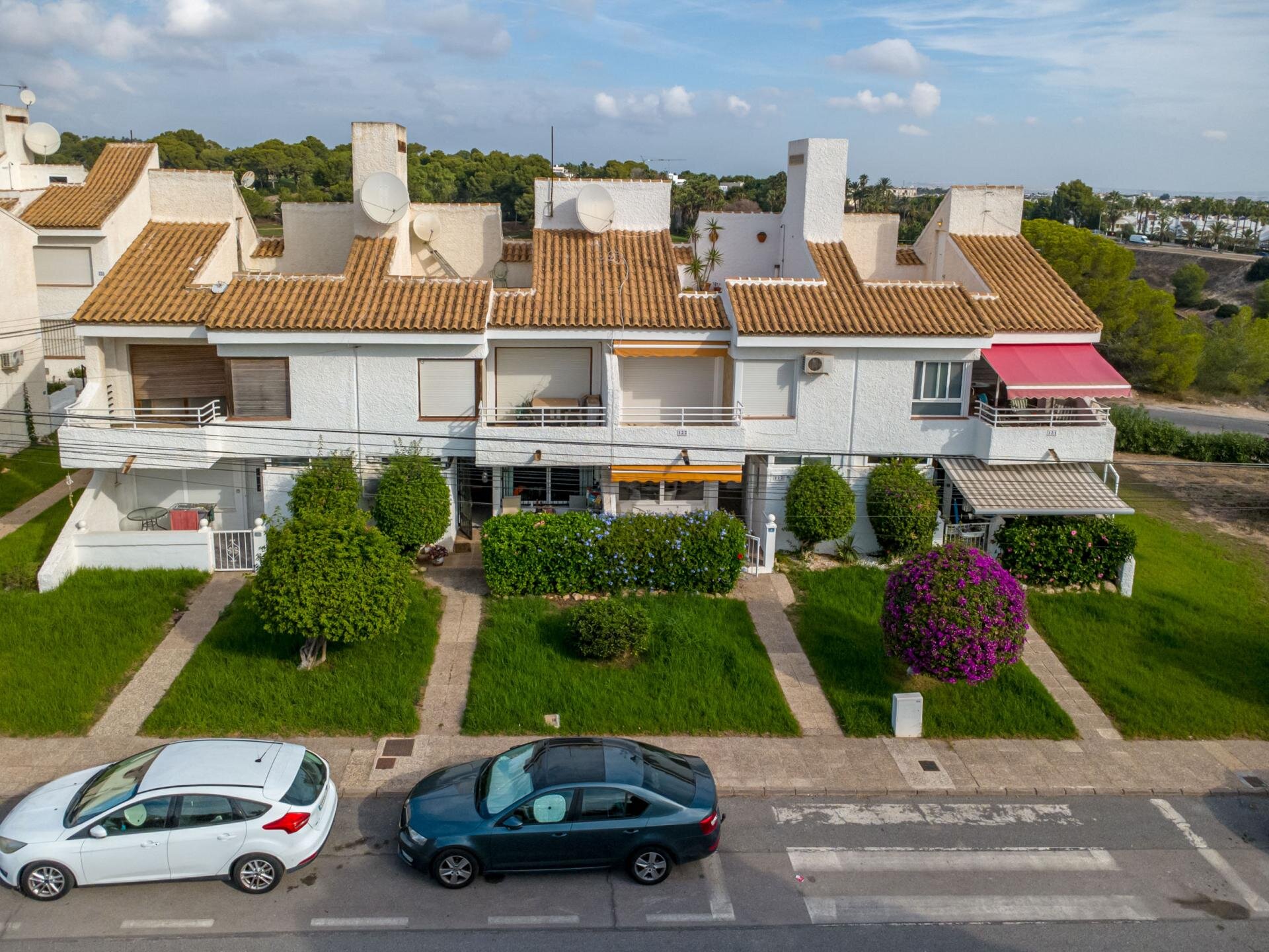 2-Bedroom Apartment in Villamartín-las Filipinas, Orihuela Costa - Image 42