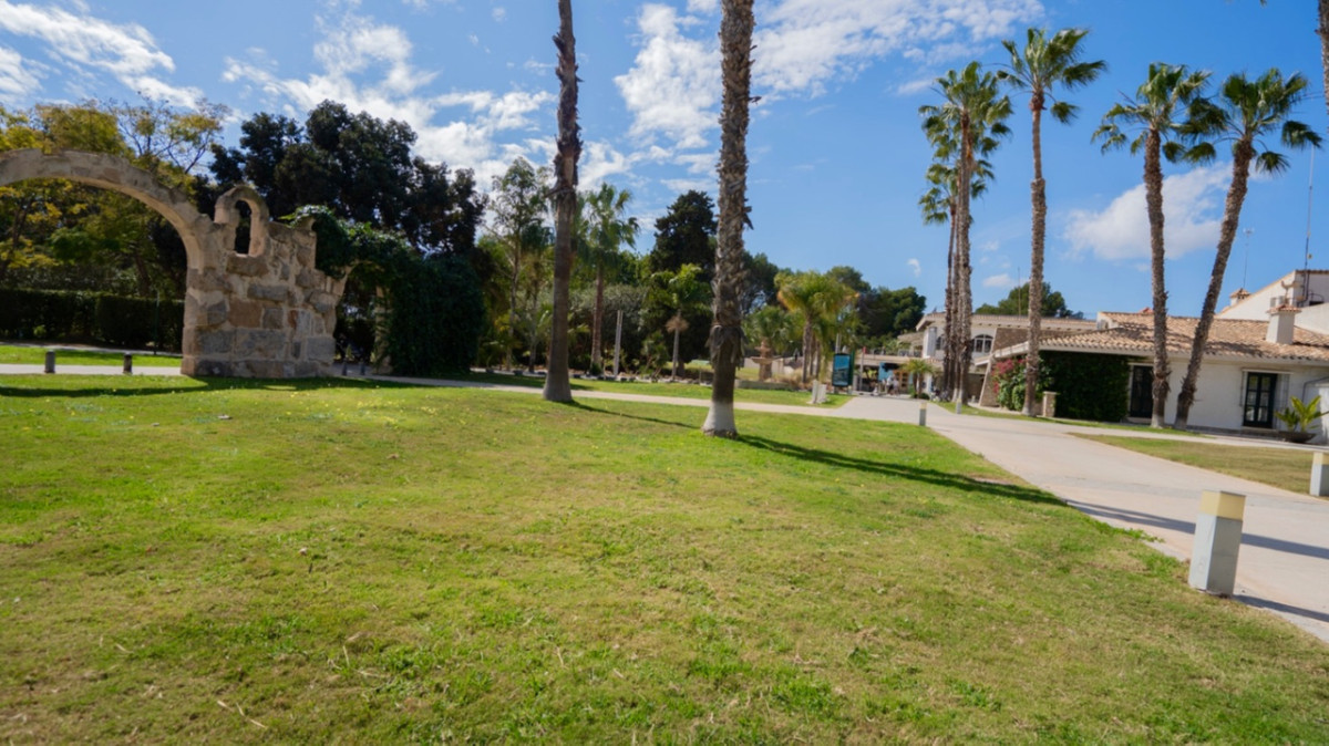 1-Bedroom Ground Floor Apartment in  Orihuela | Sunny Cas... - Image 24